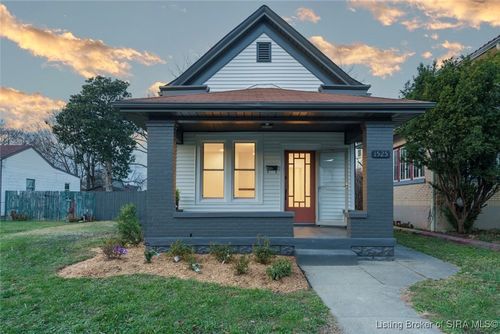 1525 E Oak St, New Albany, IN, 47150-3043 | Card Image