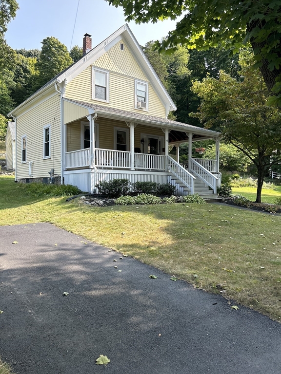 Beal St, Hingham, MA 02043