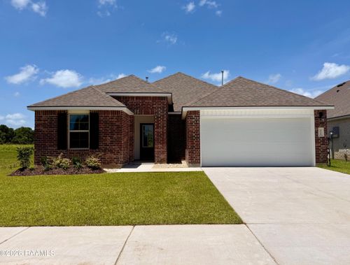374 Crowne Parc Dr, Opelousas, LA, 70570-6975 | Card Image