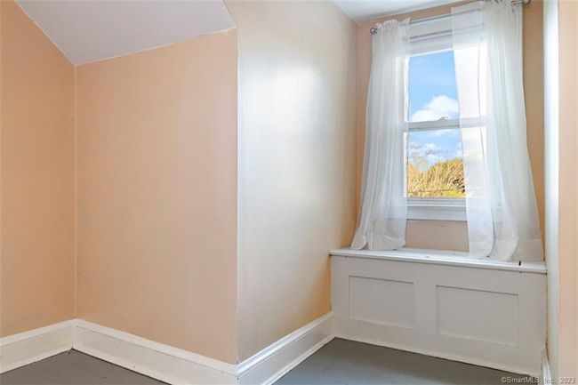 15 S Bartlett Rd, House other with 3 bedrooms, 1 bathrooms and 4 parking in Quaker Hill CT | Image 26