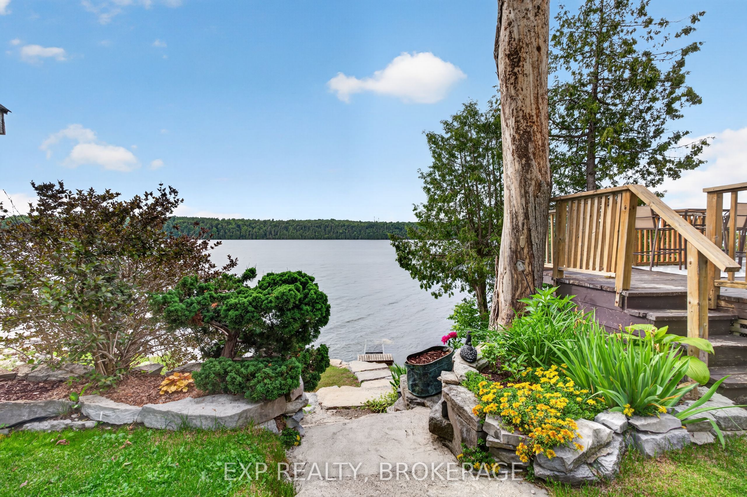 Residential in Frontenac 3