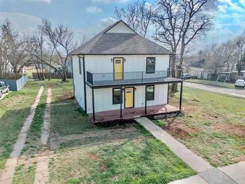 705 E Springer Ave, Guthrie, OK, 73044-5224 | Card Image