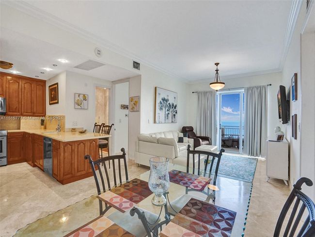 APT-1709 - 3180 S Ocean Dr, Condo with 2 bedrooms, 2 bathrooms and null parking in Hallandale Beach FL | Image 33