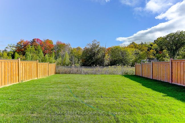 2433 Equestrian Cres, House other with 4 bedrooms, 4 bathrooms and 4 parking in Oshawa ON | Image 18