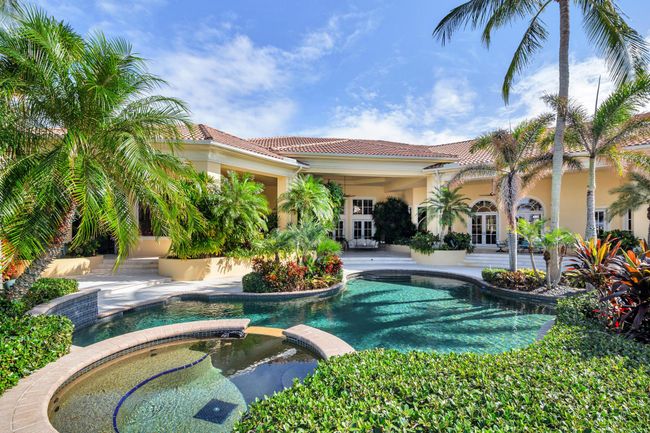 19223 Riverside Dr, House other with 5 bedrooms, 6 bathrooms and null parking in Tequesta FL | Image 52