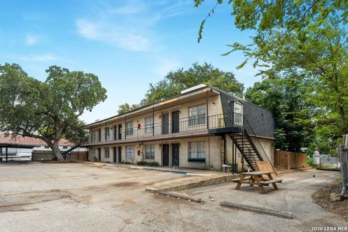 170 De Chantle Rd, San Antonio, TX, 78201-3800 | Card Image