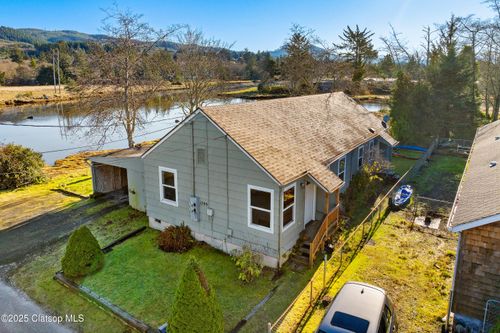 1299 6th Ave, Seaside, OR, 97138-7940 | Card Image