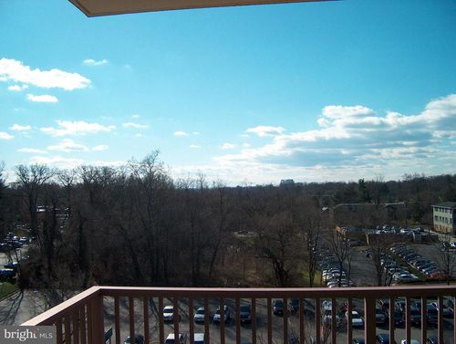 701-118 Monroe St, ROCKVILLE, MD, 20850-2512 | Card Image
