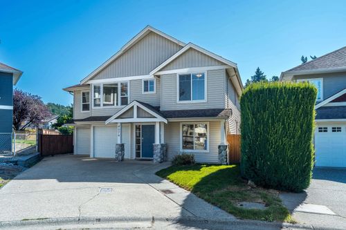4076 Channel St, Abbotsford, BC, V3G3A6 | Card Image