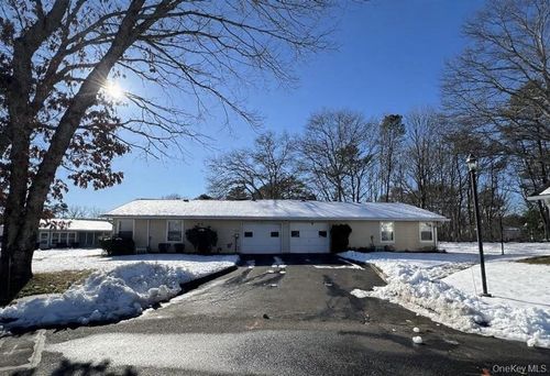 432a-432 Falmouth Ct, Ridge, NY, 11961-8067 | Card Image