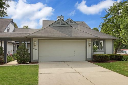 9149 N Briarwood Court, Bayside, WI, 53217 | Card Image