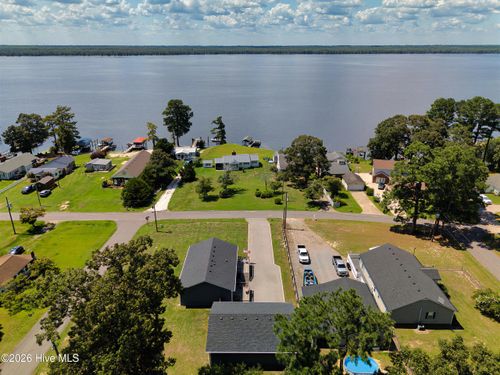 1202 Arrowhead Trl, Edenton, NC, 27932-9129 | Card Image