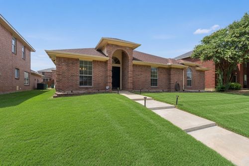 412 Sugar Mill Rd, Cedar Hill, TX, 75104-5407 | Card Image