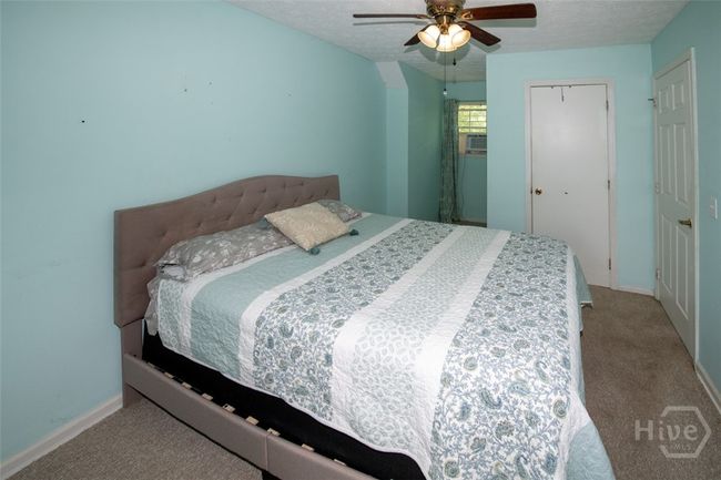 Upstairs Bedroom | Image 25