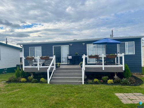 182 N Lake Dr Drive, Castlewood, SD, 57223 | Card Image
