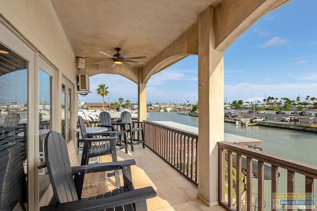 813 Tarpon Ave, House other with 3 bedrooms, 3 bathrooms and 1 parking in Port Isabel TX | Image 12