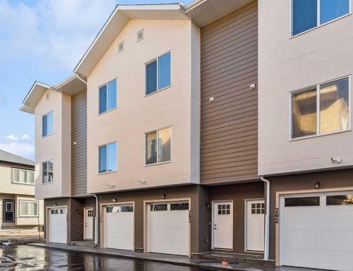 204-95 Saddlecrest Cir Ne, Calgary, AB, T3J5N1 | Card Image