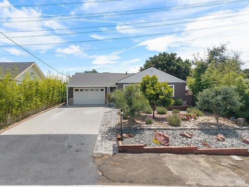 420 Gillcrest Avenue, Vallejo, CA, 94591 | Card Image
