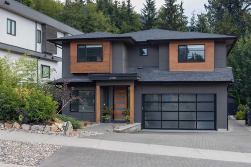 3388 Mamquam Rd, Squamish, BC, V8B0S6 | Card Image