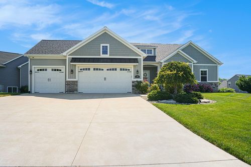 11438 Ivy Grove West Nw, Grand Rapids, MI, 49534-8732 | Card Image