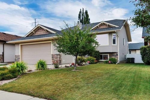68 Isbister Close, Red Deer, AB, T4R0B9 | Card Image