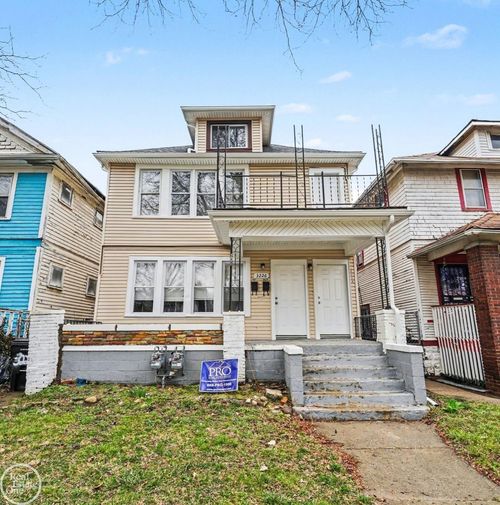 3226 Carter St, Detroit, MI, 48206-2142 | Card Image