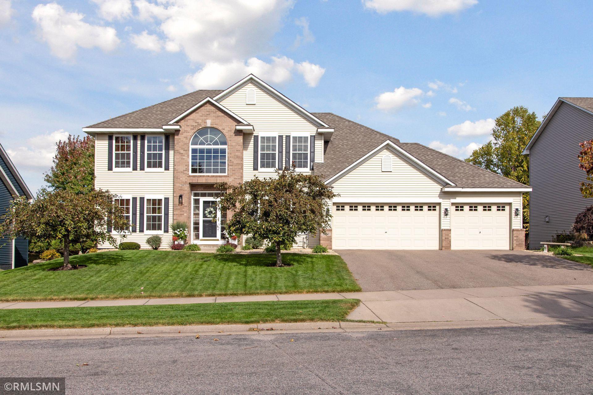 Highland Hills Ln, Cottage Grove, MN 55016