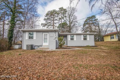 110 Paine Ln, Oak Ridge, TN, 37830-7511 | Card Image