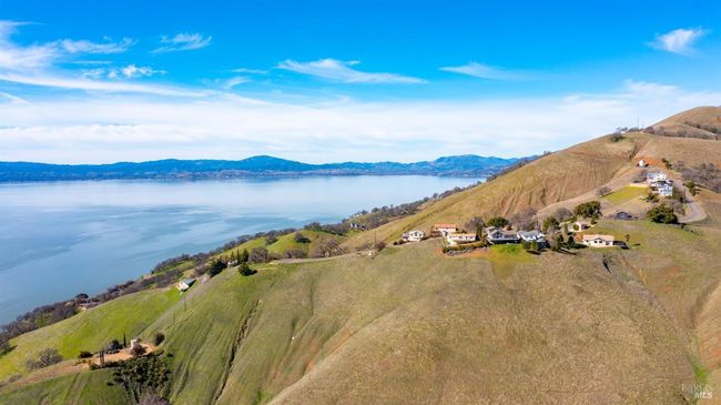 715 Pearl Ct, House other with 3 bedrooms, 3 bathrooms and 6 parking in Glenhaven CA | Image 39