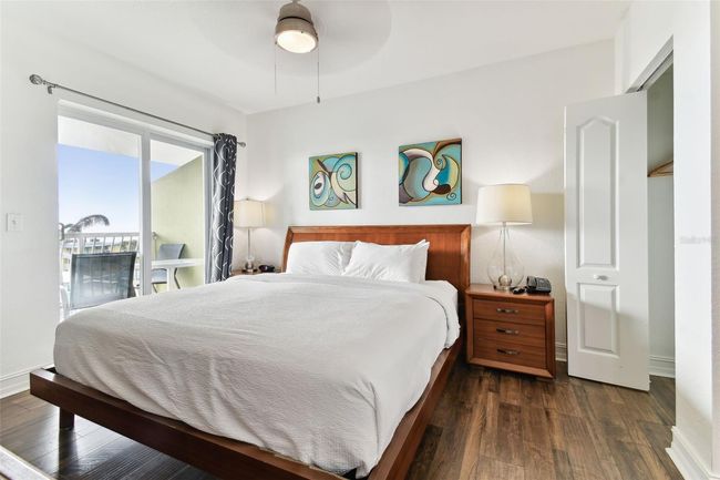 507 - 11605 Gulf Blvd, Condo with 2 bedrooms, 2 bathrooms and null parking in TREASURE ISLAND FL | Image 24