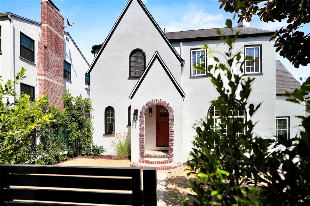 Residential in West Hollywood 5