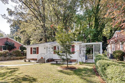 3007 Masonic Dr, Greensboro, NC, 27403-1934 | Card Image