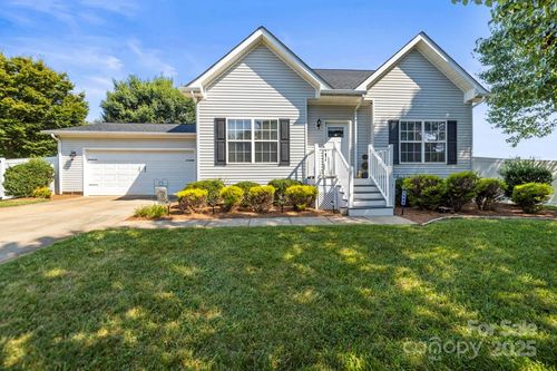 1548 Berkshire Dr, Newton, NC, 28658-1971 | Card Image