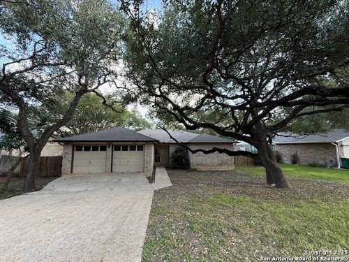114 Spyglass, Universal City, TX, 78148-5519 | Card Image