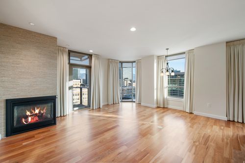 unit-902-99 W South Temple, Salt Lake City, UT, 84101-4740 | Card Image