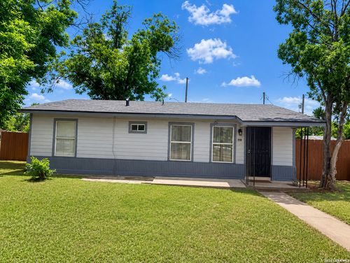 806 Ceralvo St, San Antonio, TX, 78207-7219 | Card Image