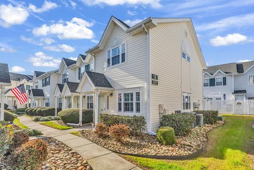 apt-16e-611 2nd Ave S, North Myrtle Beach, SC, 29582-3178 | Card Image