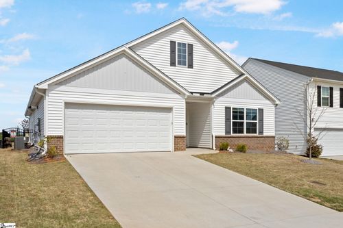 116 Ella B Ln, Easley, SC, 29640-9346 | Card Image
