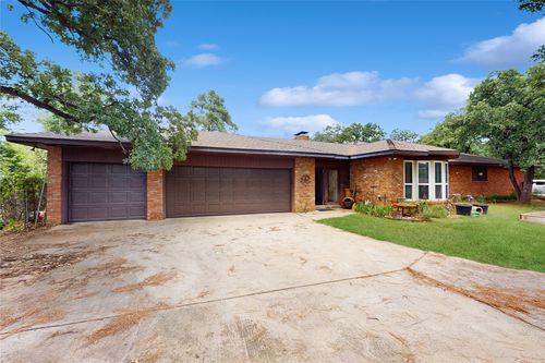 1004 League Rd, Lewisville, TX, 75067-9601 | Card Image