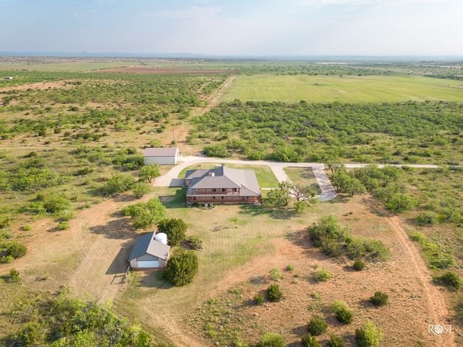 10171 S Hwy 277, House other with 4 bedrooms, 4 bathrooms and 3 parking in Bronte TX | Image 49