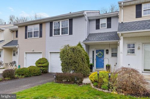 22 Scotto Pl, Dayton, NJ, 08810-1393 | Card Image