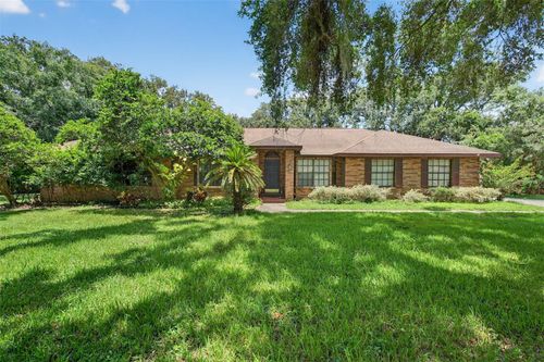 2101 Whitlock Pl, Dover, FL, 33527-6345 | Card Image