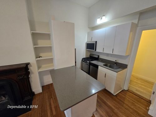 5-86 Charles St, Boston, MA, 02114 | Card Image