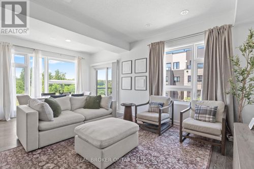 1-1121 Cooke Blvd, Burlington, ON, L7T0C3 | Card Image