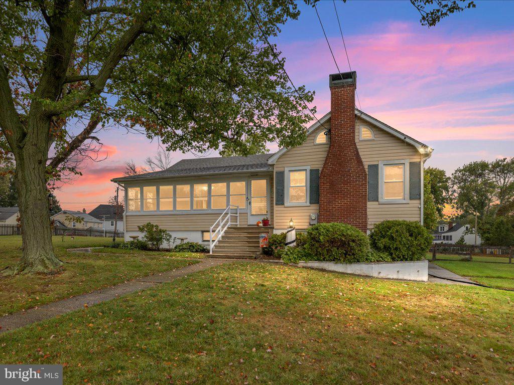 Lake Dr, Pasadena, MD 21122