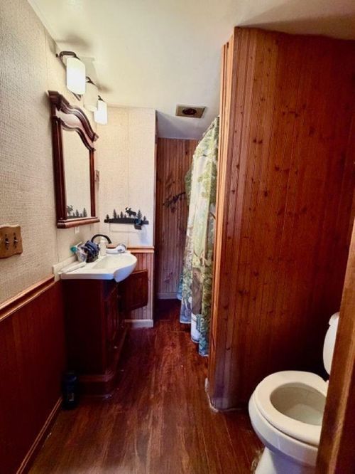 1376 Presidential Hwy, Jefferson, NH, 03583-6212 | Card Image