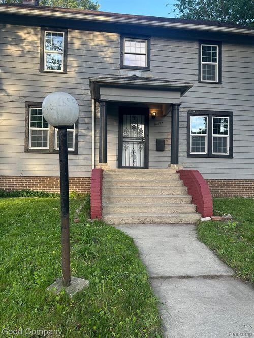 16594 Westbrook St, Detroit, MI, 48219-3870 | Card Image