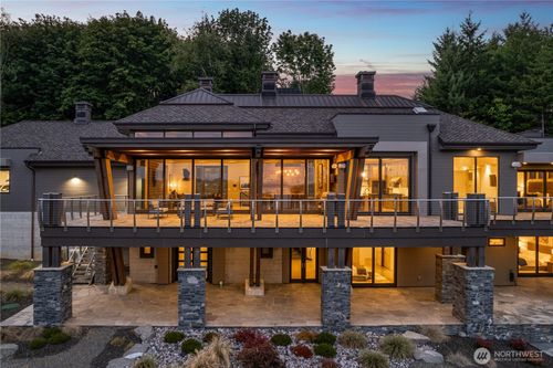 280 Se Dawnview Dr, Shelton, WA, 98584-7666 | Card Image