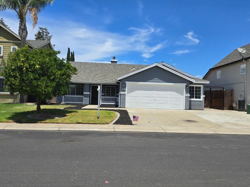 5509 Pountsmonth Dr, Salida, CA, 95368-8136 | Card Image