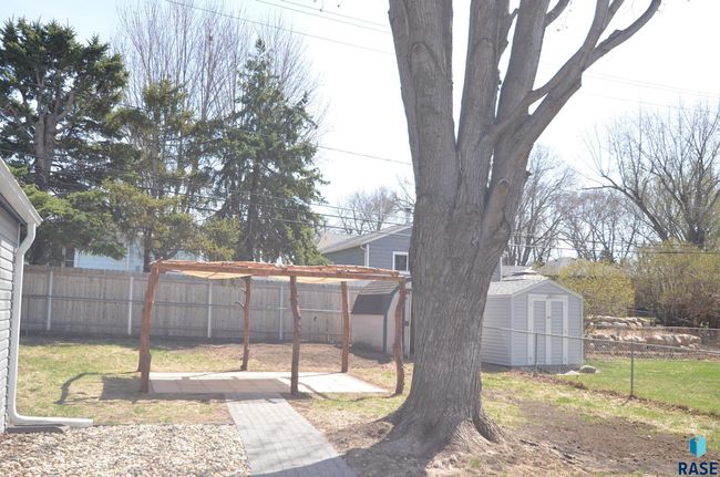 912 S Cloudas Ave, House other with 5 bedrooms, 2 bathrooms and null parking in Sioux Falls SD | Image 25